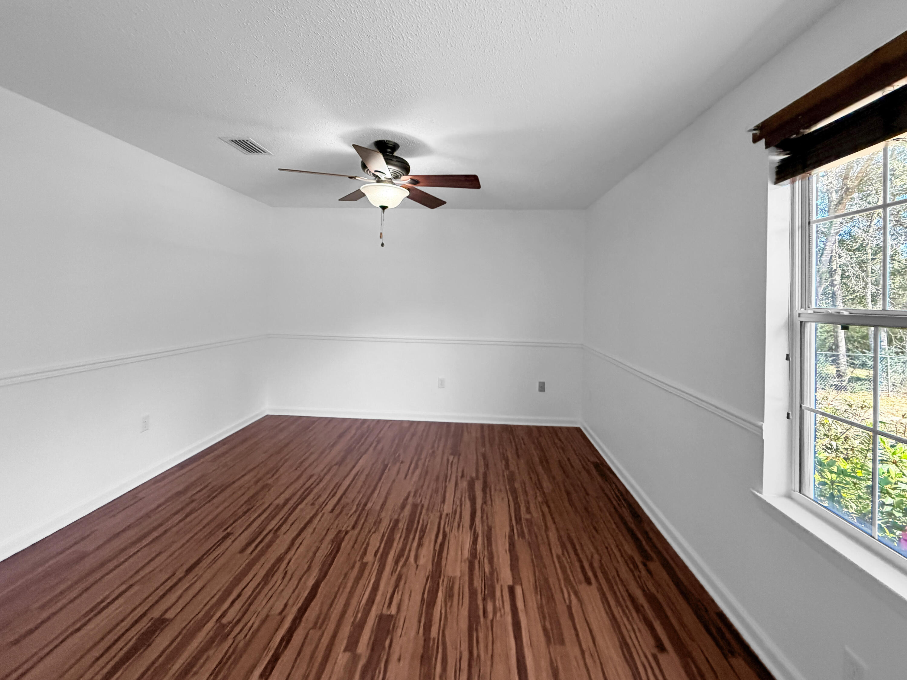 5555 Galaxy Drive Crestview, FL 32539 - Photo 17 of 22 IMG_5090