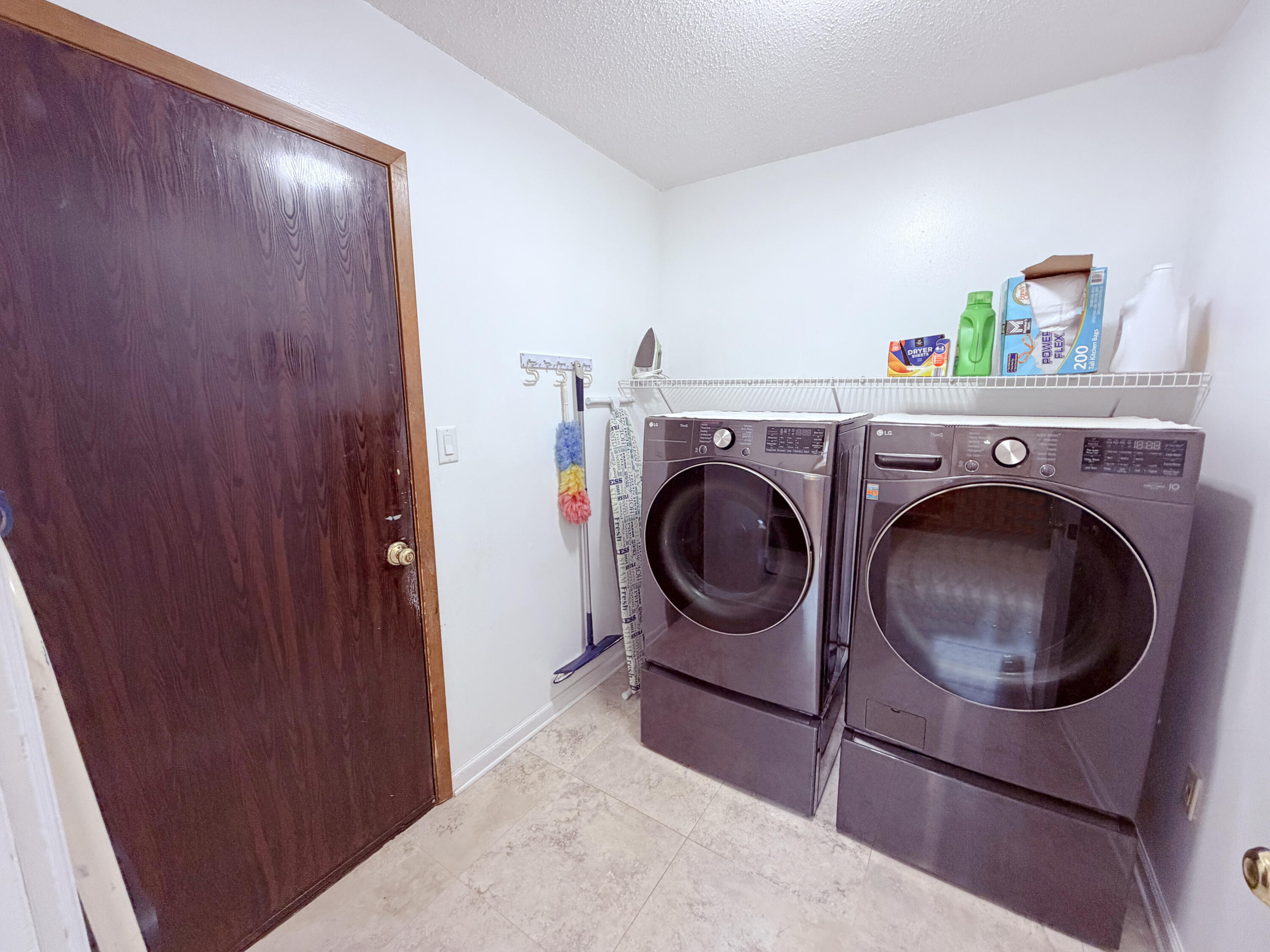 5555 Galaxy Drive Crestview, FL 32539 - Photo 22 of 31 IMG_3871