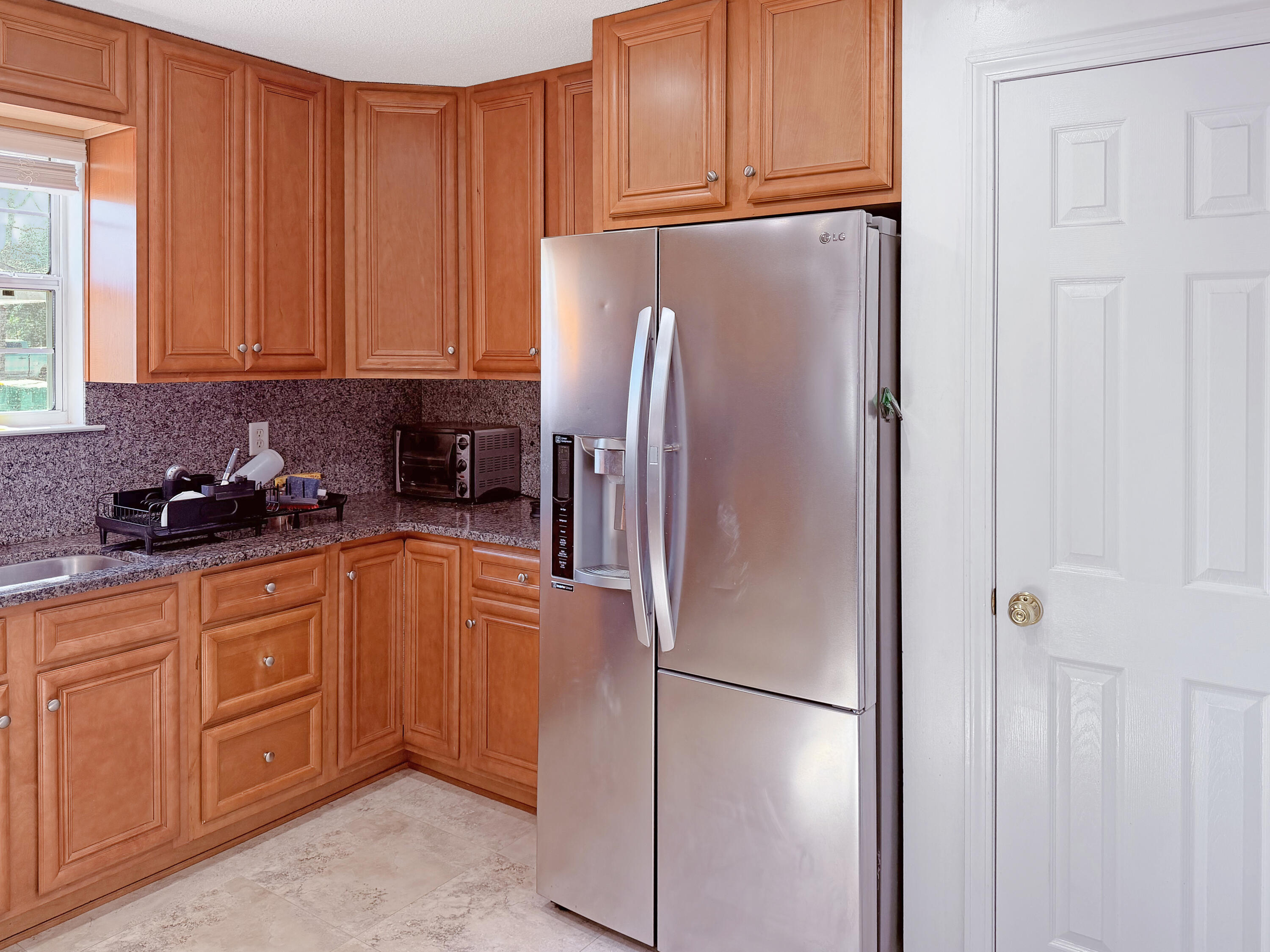 5555 Galaxy Drive Crestview, FL 32539 - Photo 7 of 31 IMG_3869