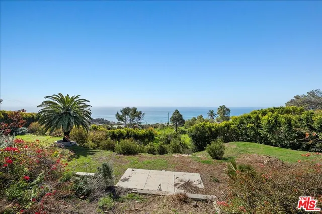 $2,500,000 | 4755 Avenida Del Mar, Malibu, CA 90265