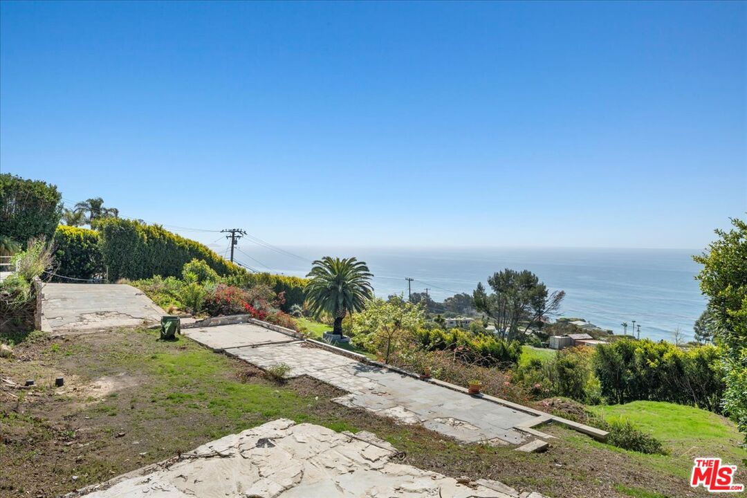 4755 Avenida Del Mar Malibu, CA 90265 - Photo 15 of 35