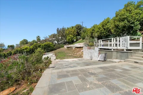 $2,500,000 | 4755 Avenida Del Mar, Malibu, CA 90265