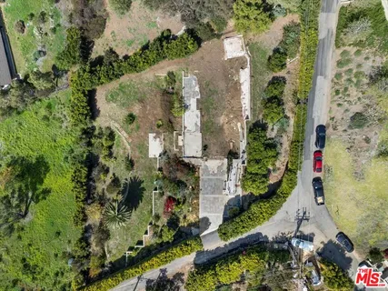 $2,500,000 | 4755 Avenida Del Mar, Malibu, CA 90265
