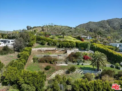 $2,500,000 | 4755 Avenida Del Mar, Malibu, CA 90265