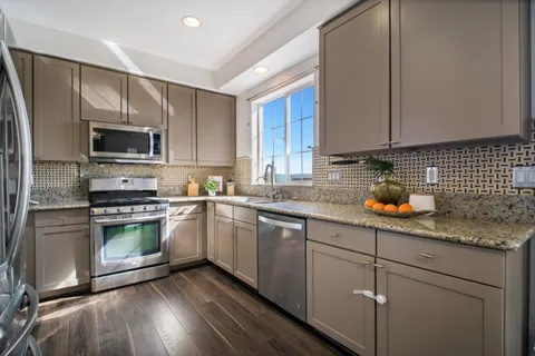 $860,000 | 448 Adeline Avenue, San Jose, CA 95136