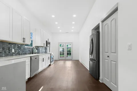 $320,000 | 3251 Sutherland Avenue, Indianapolis, IN 46205