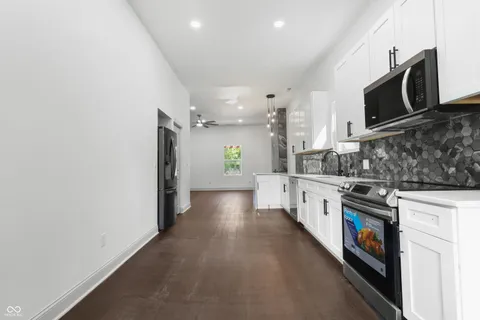 $320,000 | 3251 Sutherland Avenue, Indianapolis, IN 46205