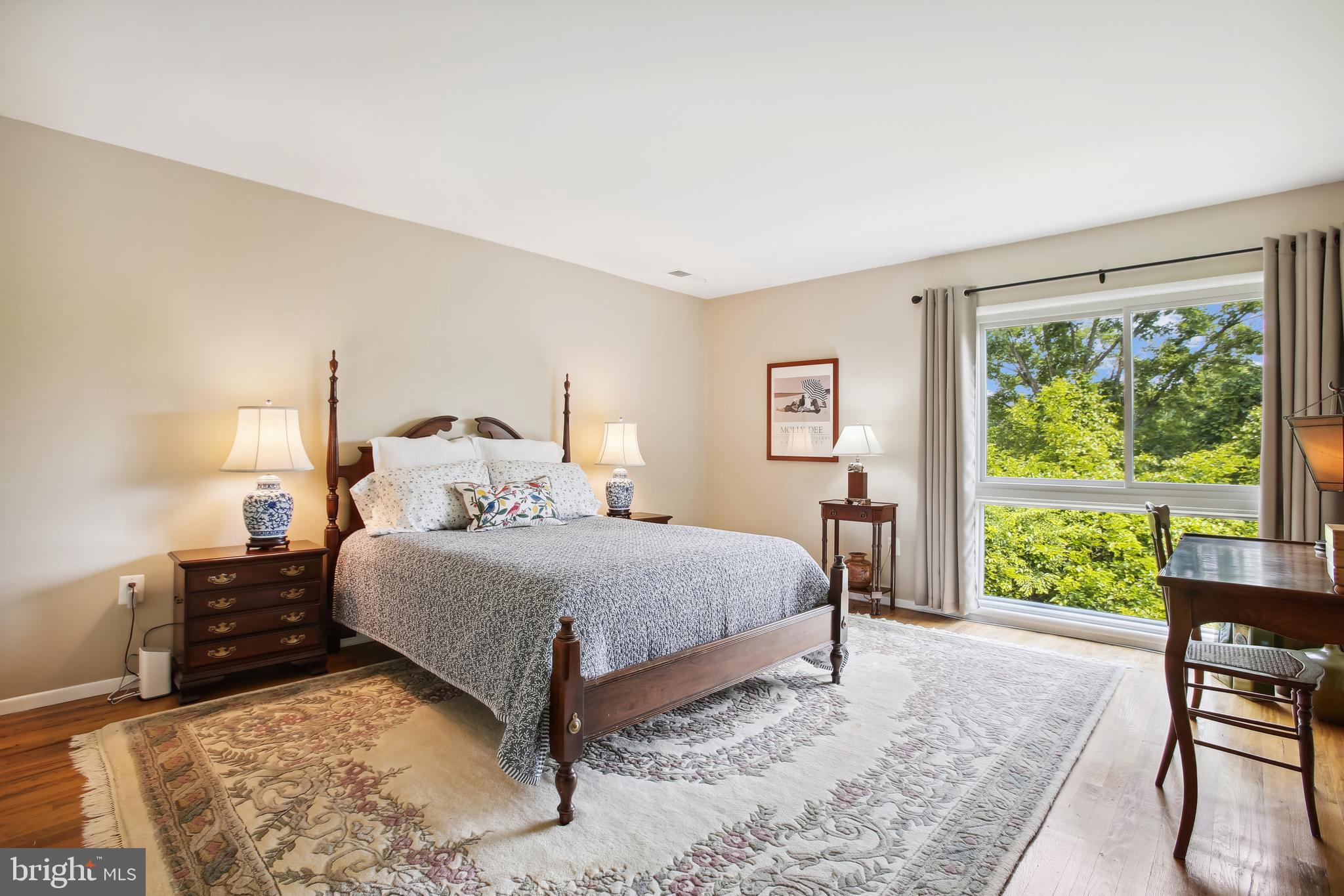 11436 Links Drive Reston, VA 20190 - Photo 21 of 38 Primary bedroom