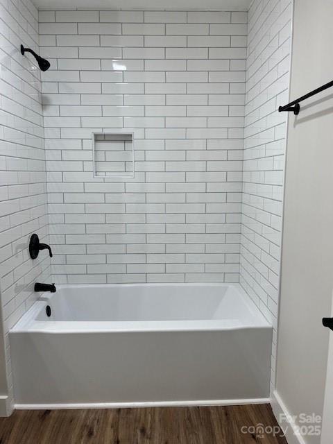 2538 Gemena Road Chapel Hill, NC 27516 - Photo 10 of 21 a bathroom with a bathtub