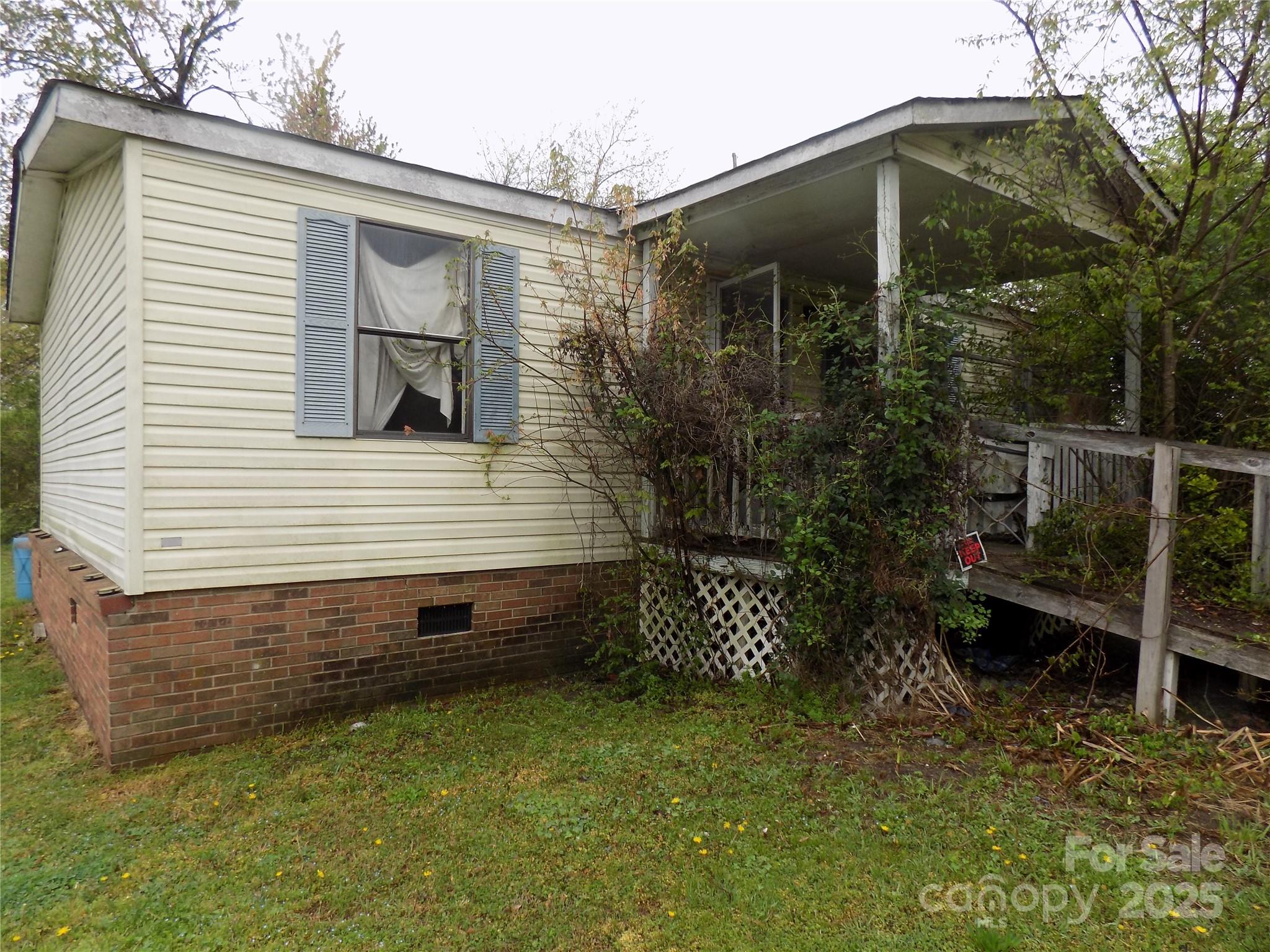 107 North Rudisill Avenue Cherryville, NC 28021 - Photo 1 of 10 Gallery Image 1