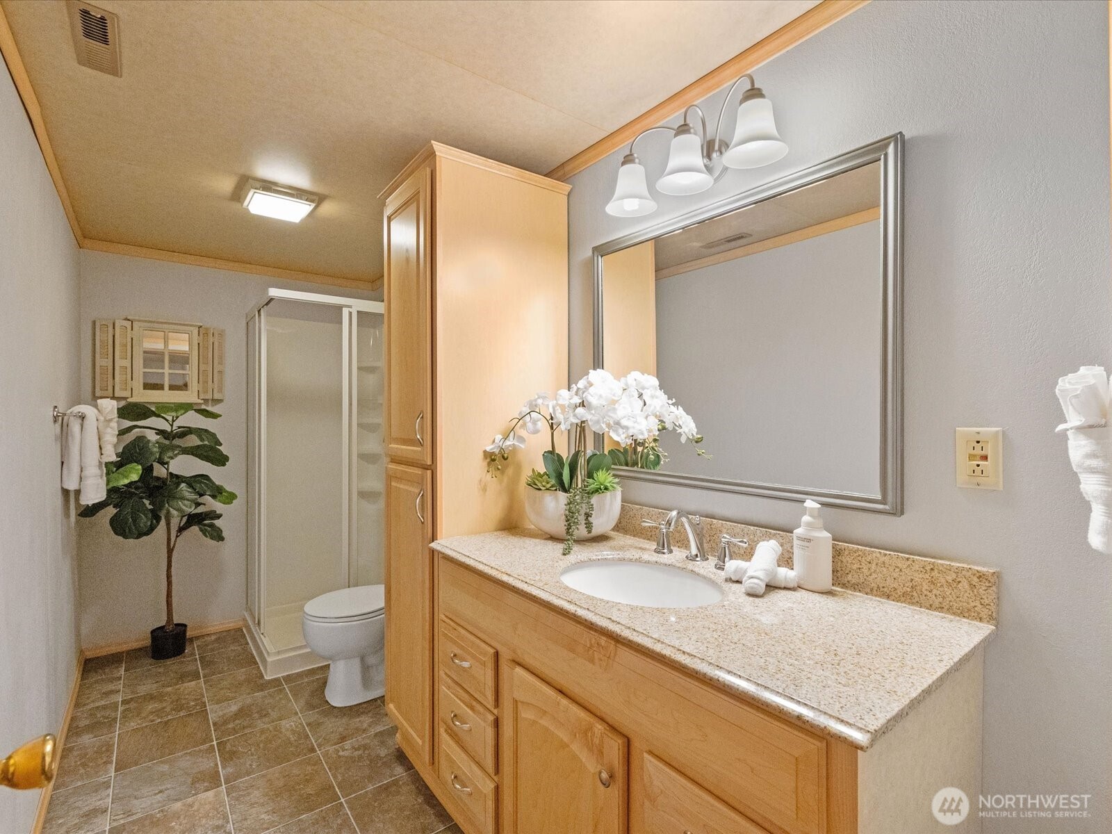 17116 Gravenstein Road Bothell, WA 98012 - Photo 17 of 29