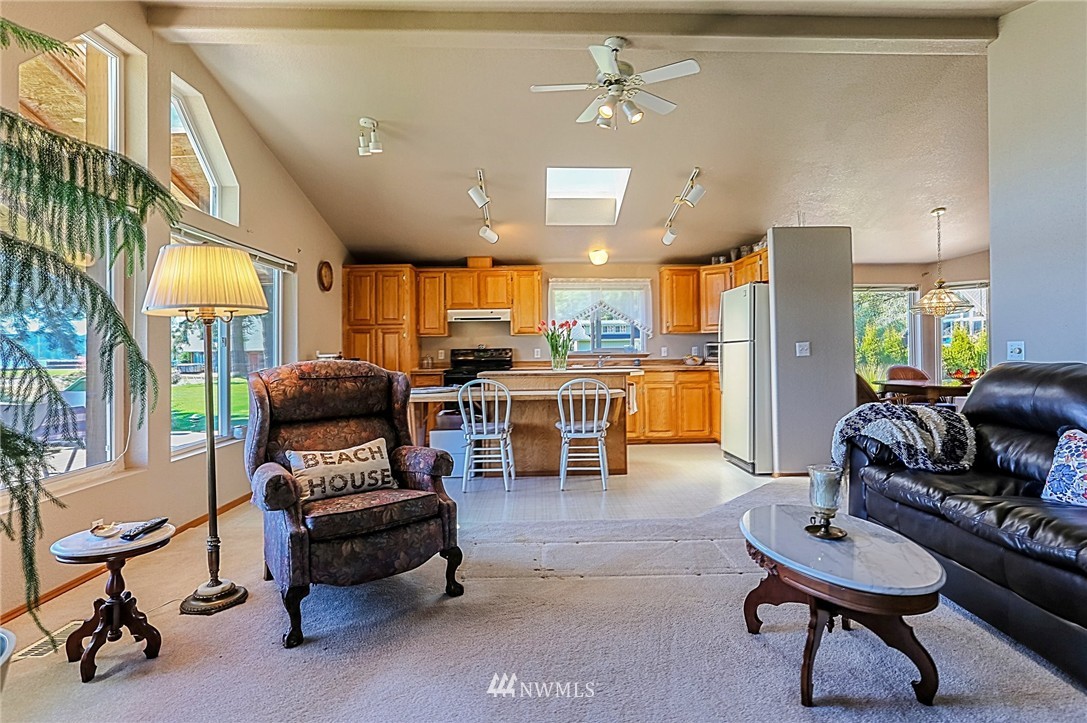 6731 Northeast North Shore Road Belfair, WA 98528 - Photo 14 of 25 Gallery Image 14
