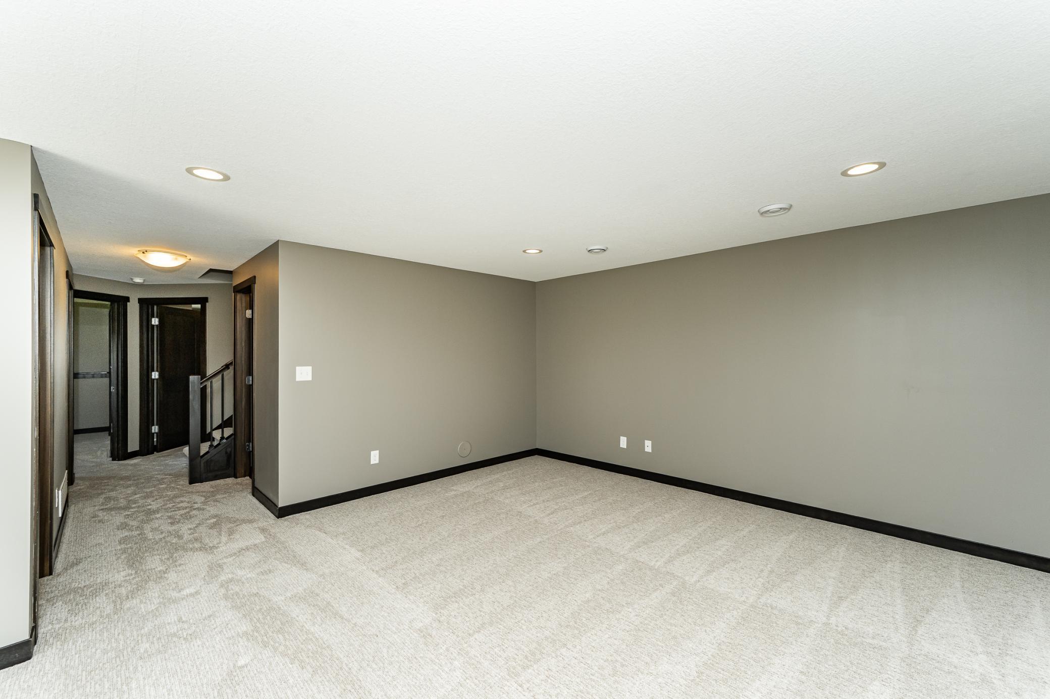 3346 Ridgeline Drive Southeast Rochester, MN 55904 - Photo 16 of 29