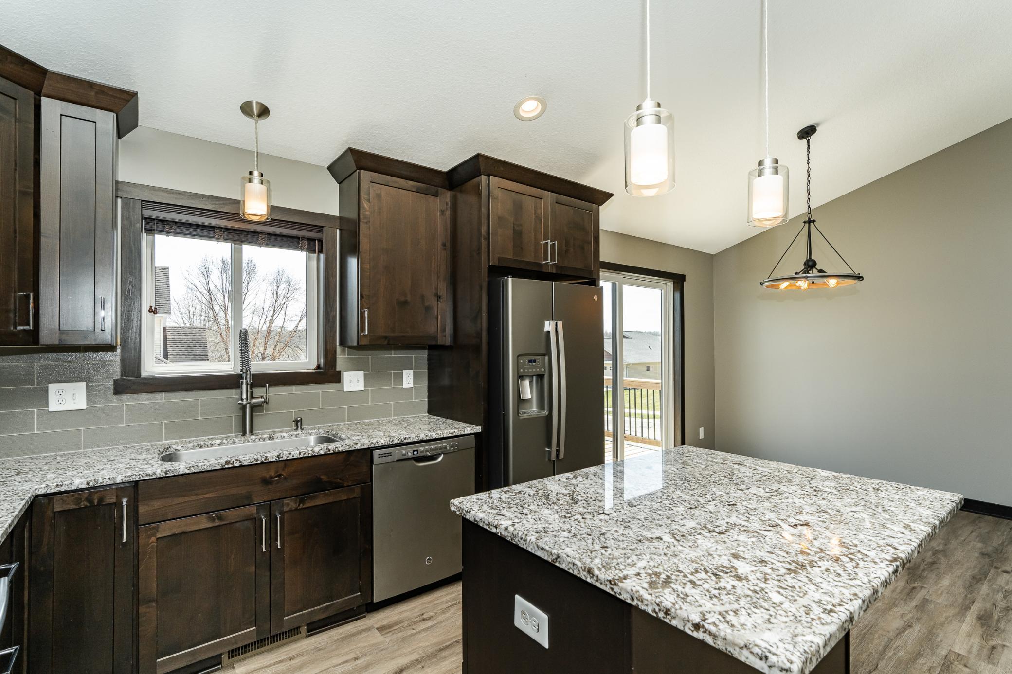 3346 Ridgeline Drive Southeast Rochester, MN 55904 - Photo 8 of 29