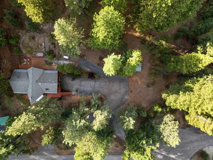 $1,290,000 | 10928 Barnes Drive, Truckee, CA 96161