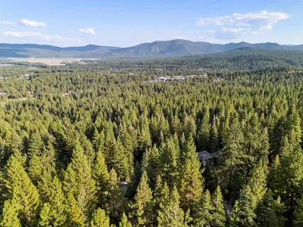 $1,290,000 | 10928 Barnes Drive, Truckee, CA 96161