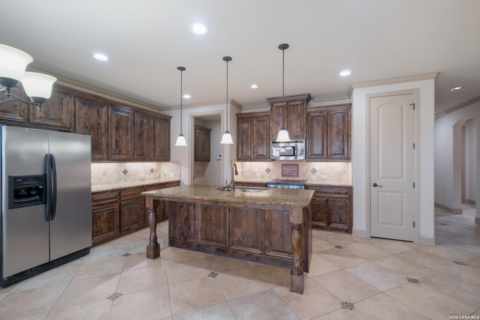 122 Pocono Road Boerne, TX 78006 - Photo 4 of 26