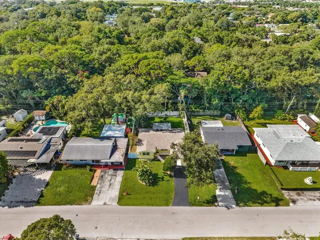 $725,000 | 1700 Southwest 30th Street, Fort Lauderdale, FL 33315