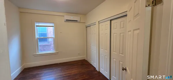 $2,350 | 736 Main Street, Windham, CT 06226
