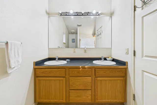 $324,000 | 972 Spring Road, Whitethorn, CA 95589