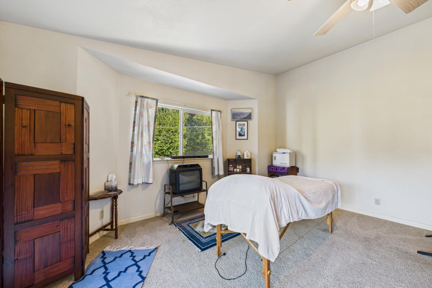 972 Spring Road Whitethorn, CA 95589 - Photo 10 of 30