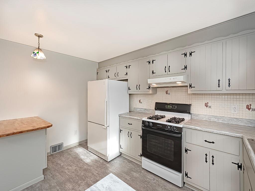 407 Walnut Street Vandergrift, PA 15690 - Photo 11 of 26 Gallery Image 11