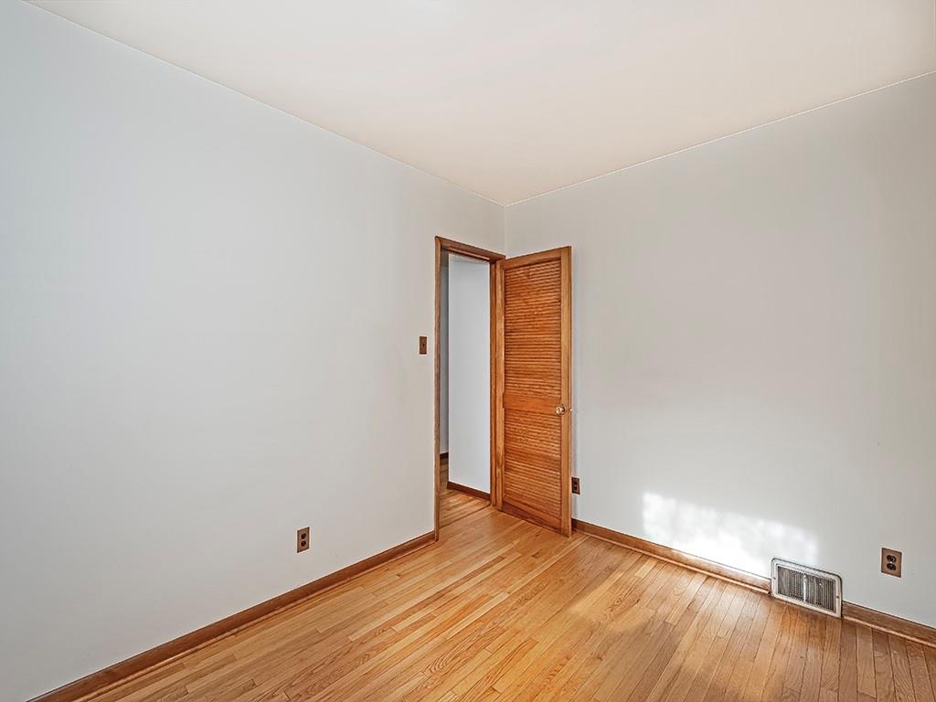 407 Walnut Street Vandergrift, PA 15690 - Photo 15 of 26 Gallery Image 15