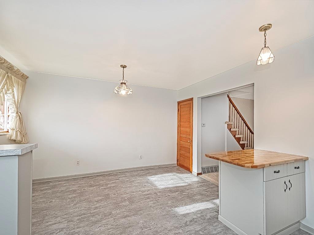407 Walnut Street Vandergrift, PA 15690 - Photo 7 of 26 Gallery Image 7