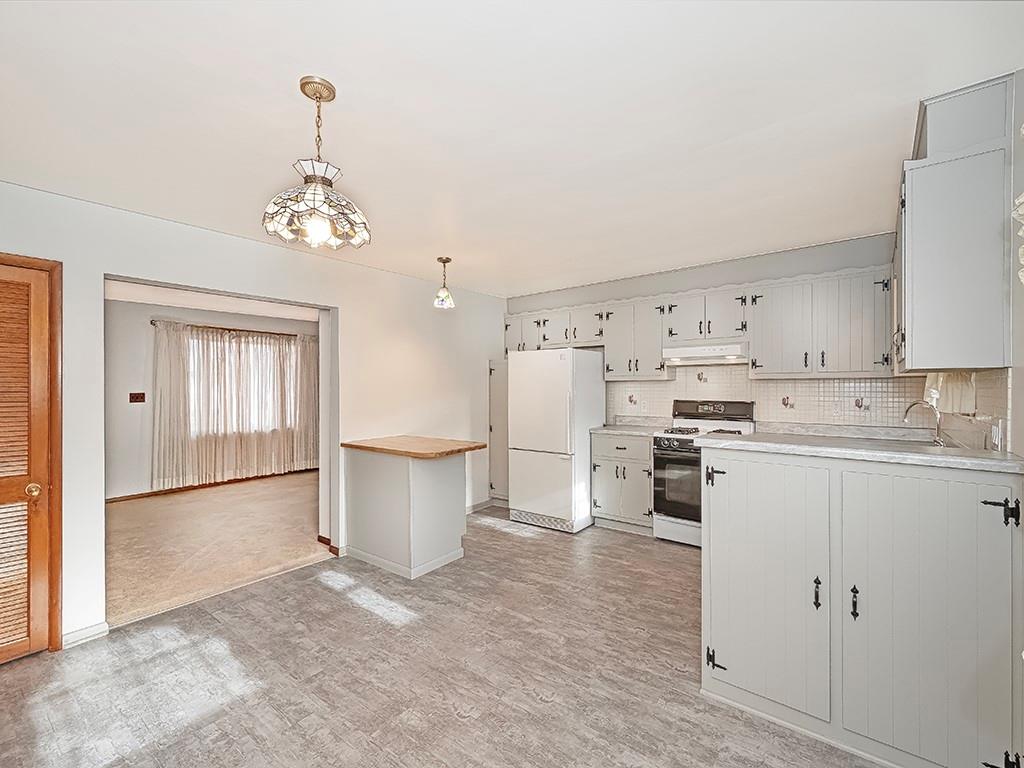 407 Walnut Street Vandergrift, PA 15690 - Photo 8 of 26 Gallery Image 8