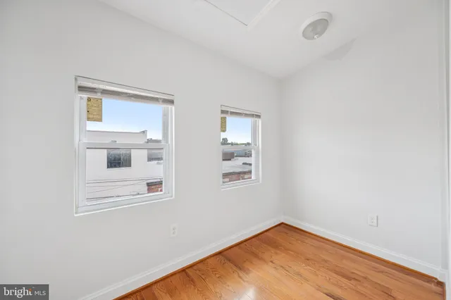 a view of empty room with window