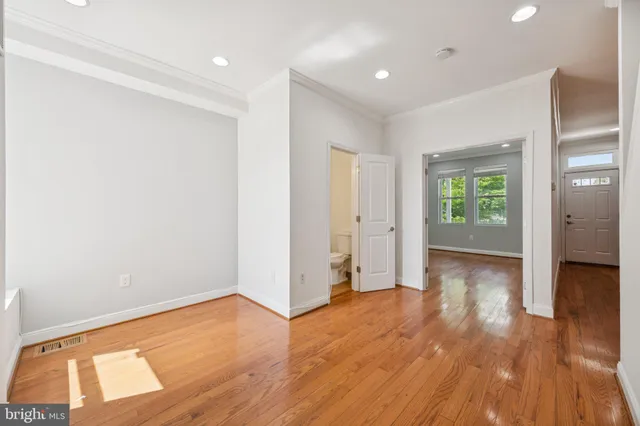 a view of livingroom with hardwood