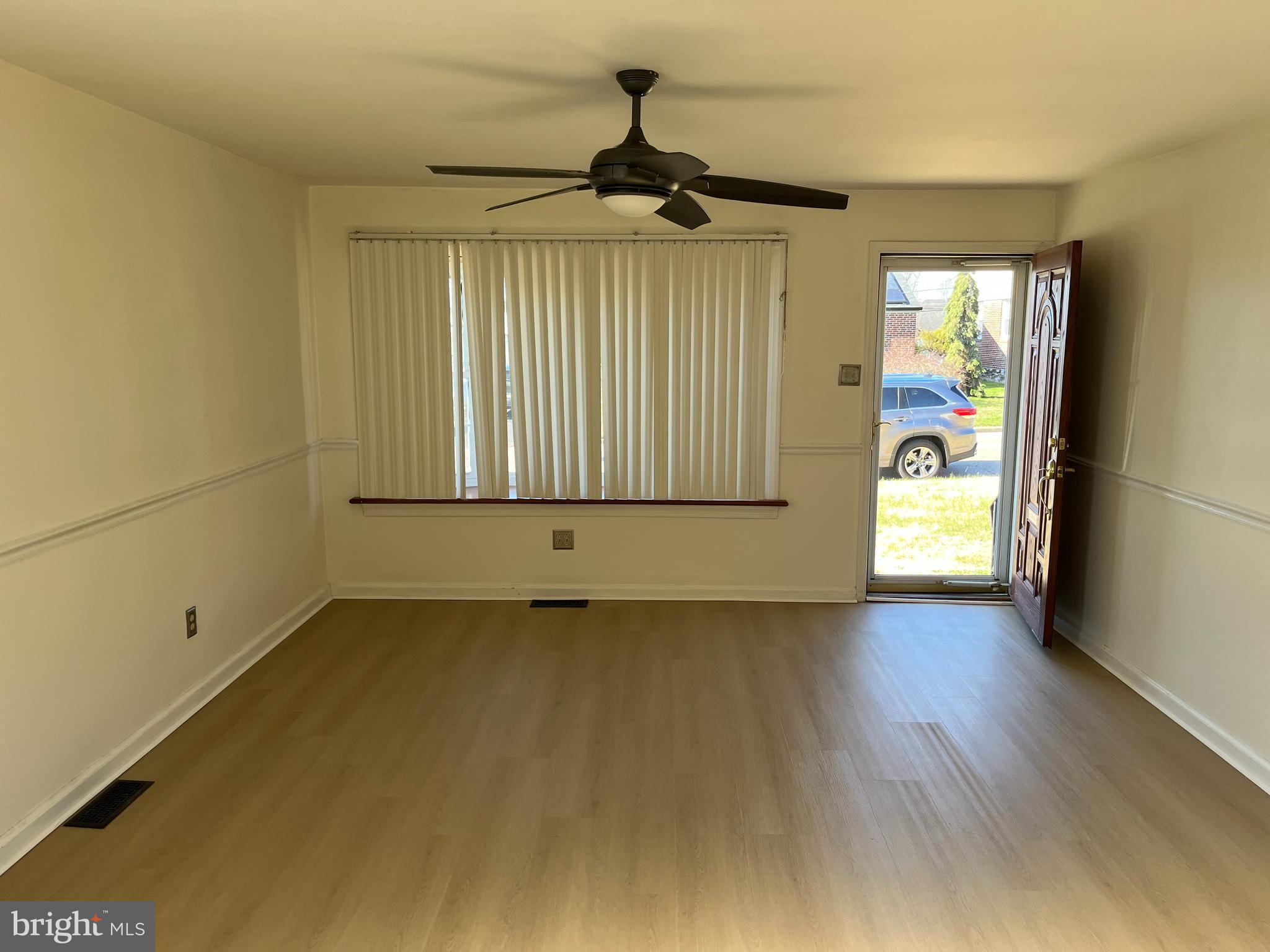 509 Larkspur Street Philadelphia, PA 19116 - Photo 4 of 15 a view of an empty room with a window