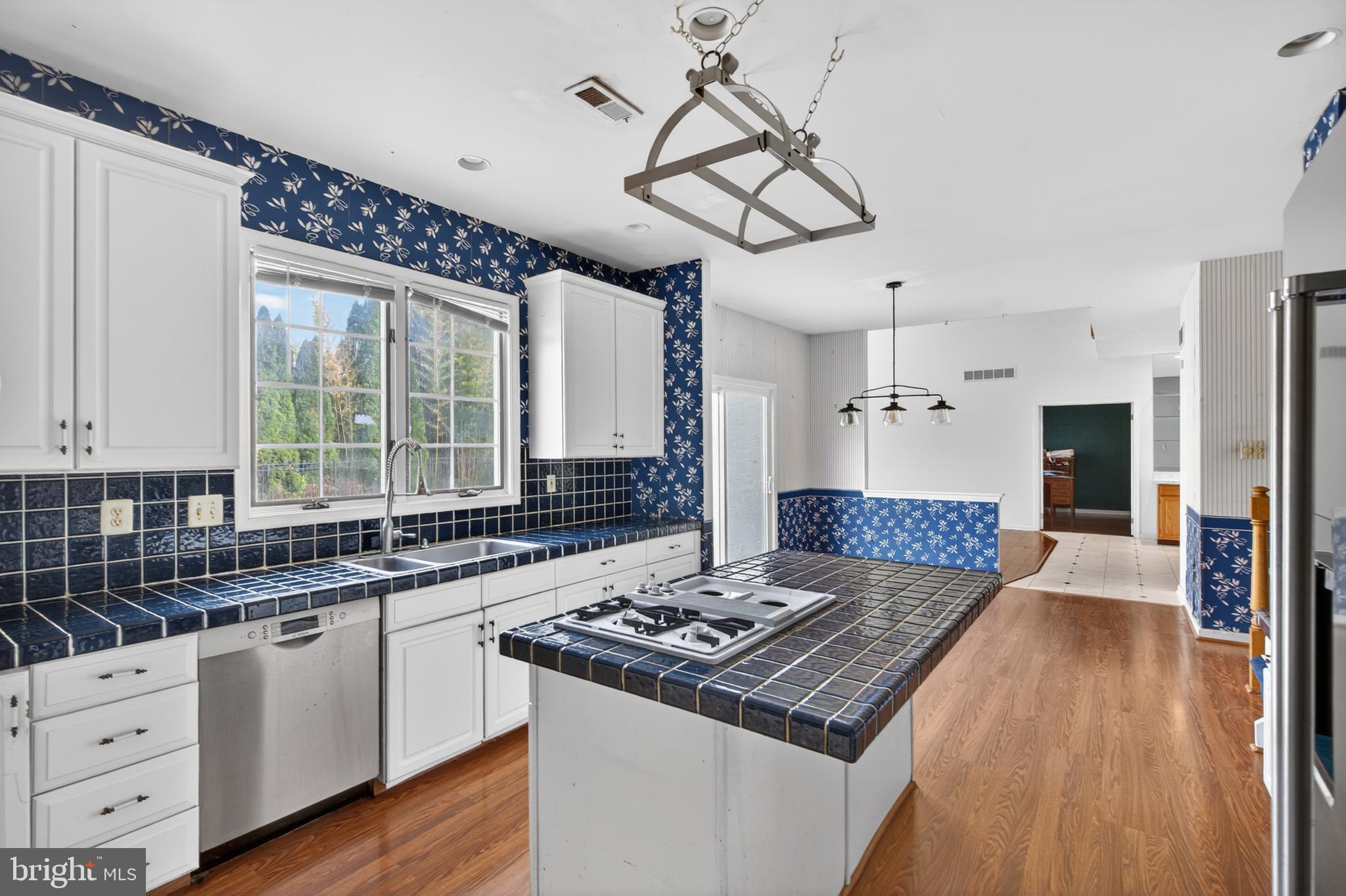 3707 Morrison Way Doylestown, PA 18902 - Photo 13 of 36