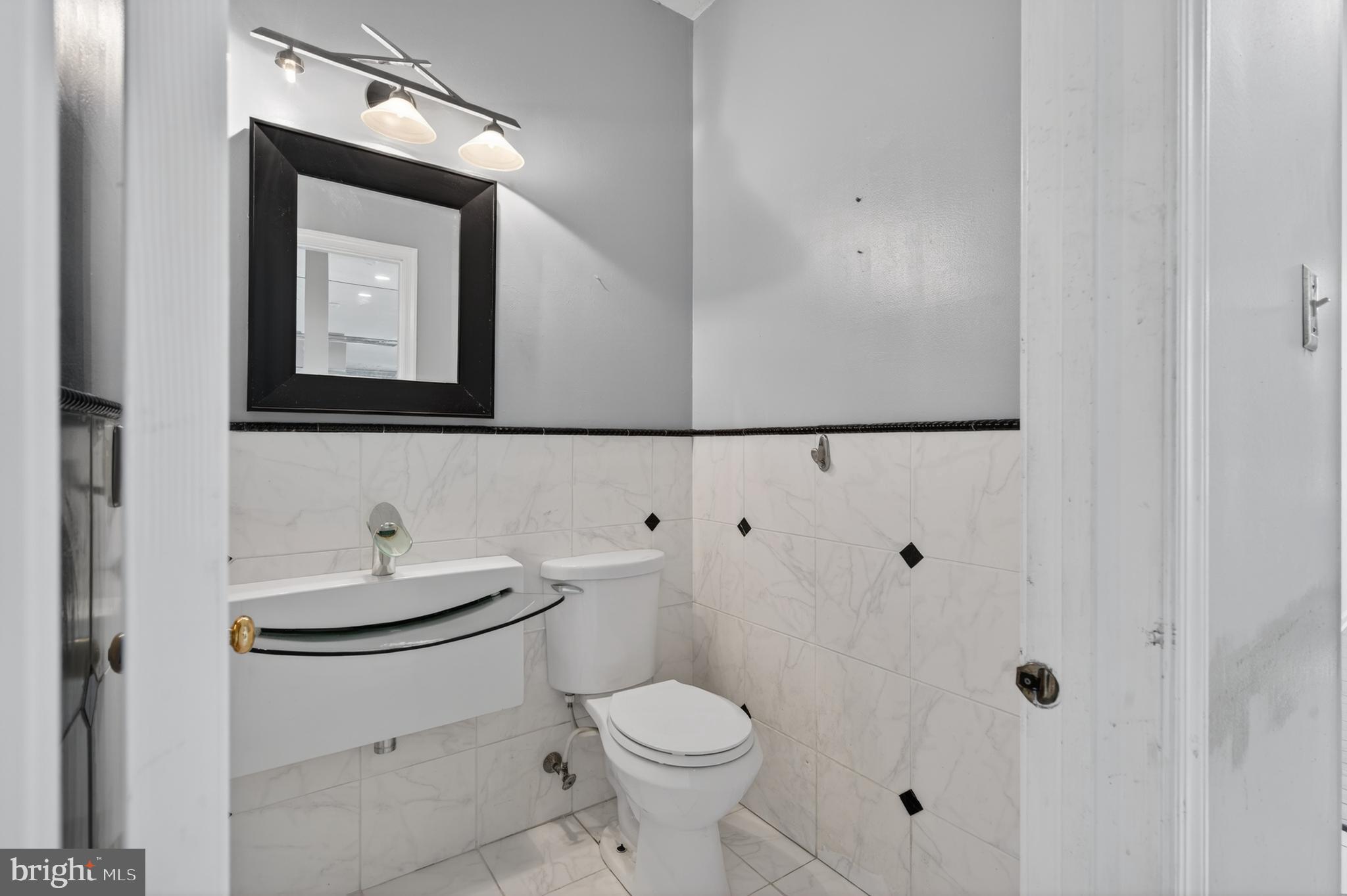 3707 Morrison Way Doylestown, PA 18902 - Photo 7 of 36