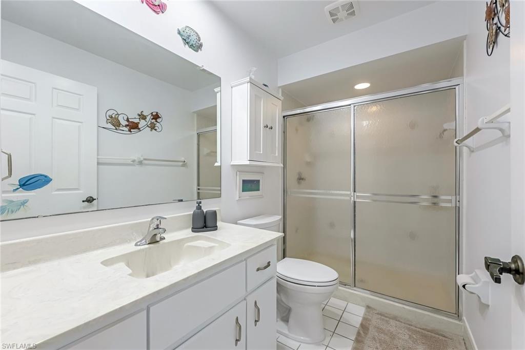 509 Roma Court, Unit 202 Naples, FL 34110 - Photo 14 of 20