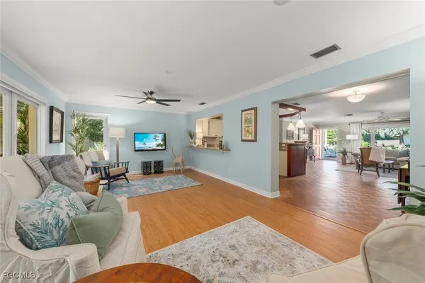 $579,000 | 3325 Avocado Drive, Fort Myers, FL 33901