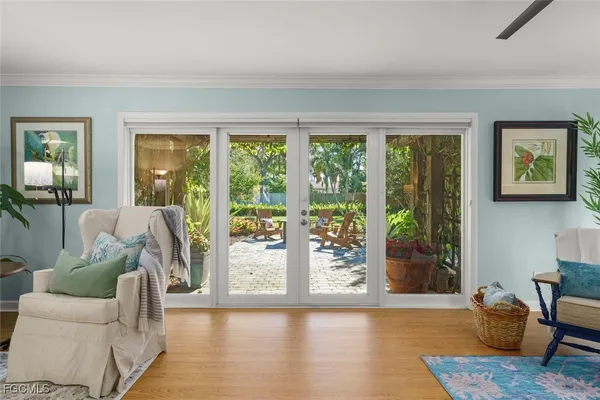 $579,000 | 3325 Avocado Drive, Fort Myers, FL 33901