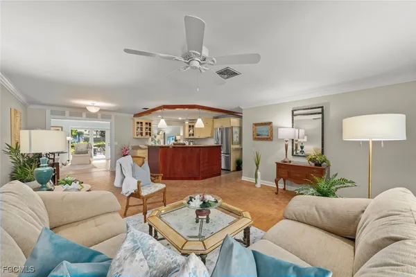 $579,000 | 3325 Avocado Drive, Fort Myers, FL 33901