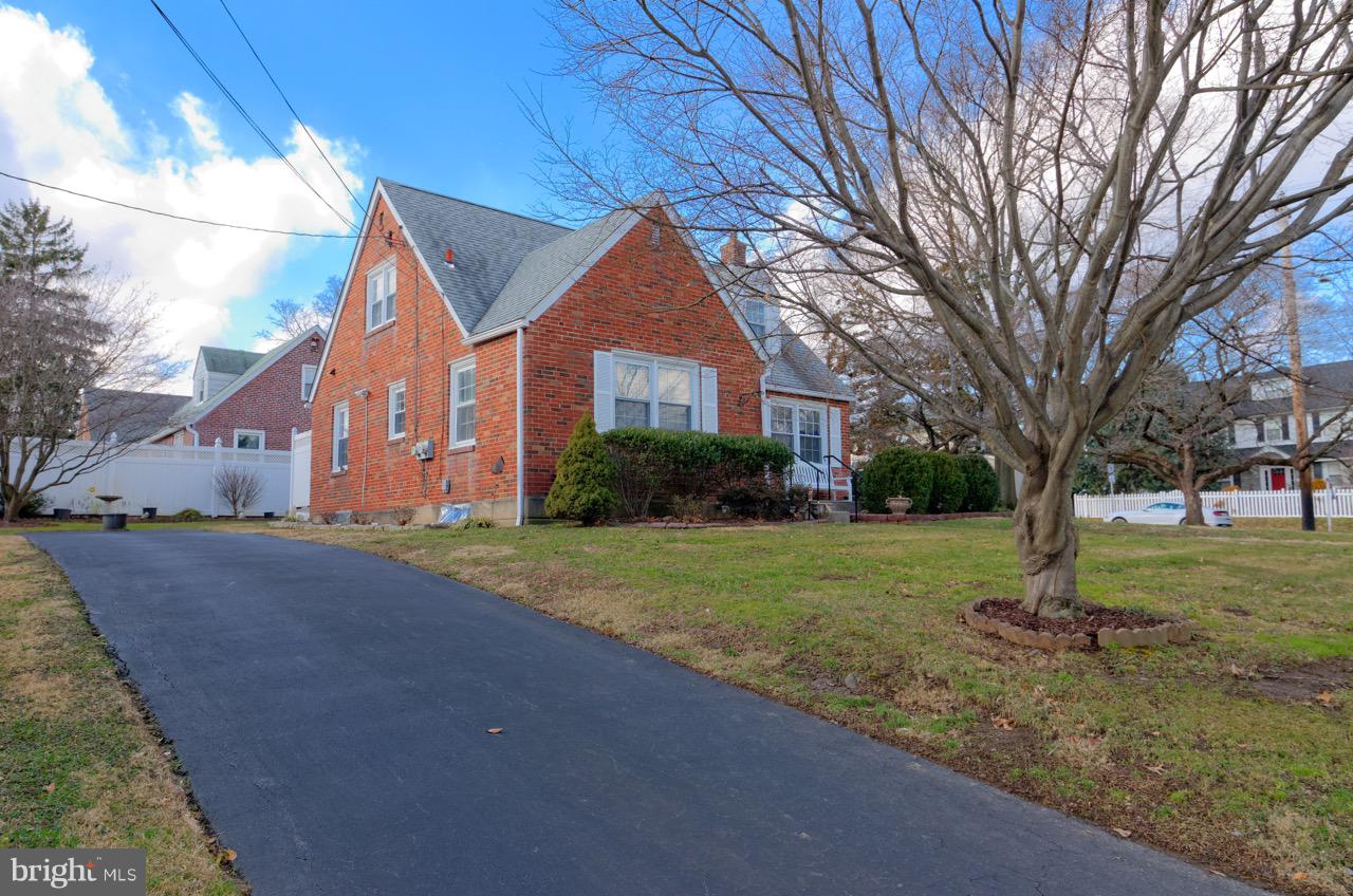 4100 State Road Drexel Hill, PA 19026 - Photo 5 of 41