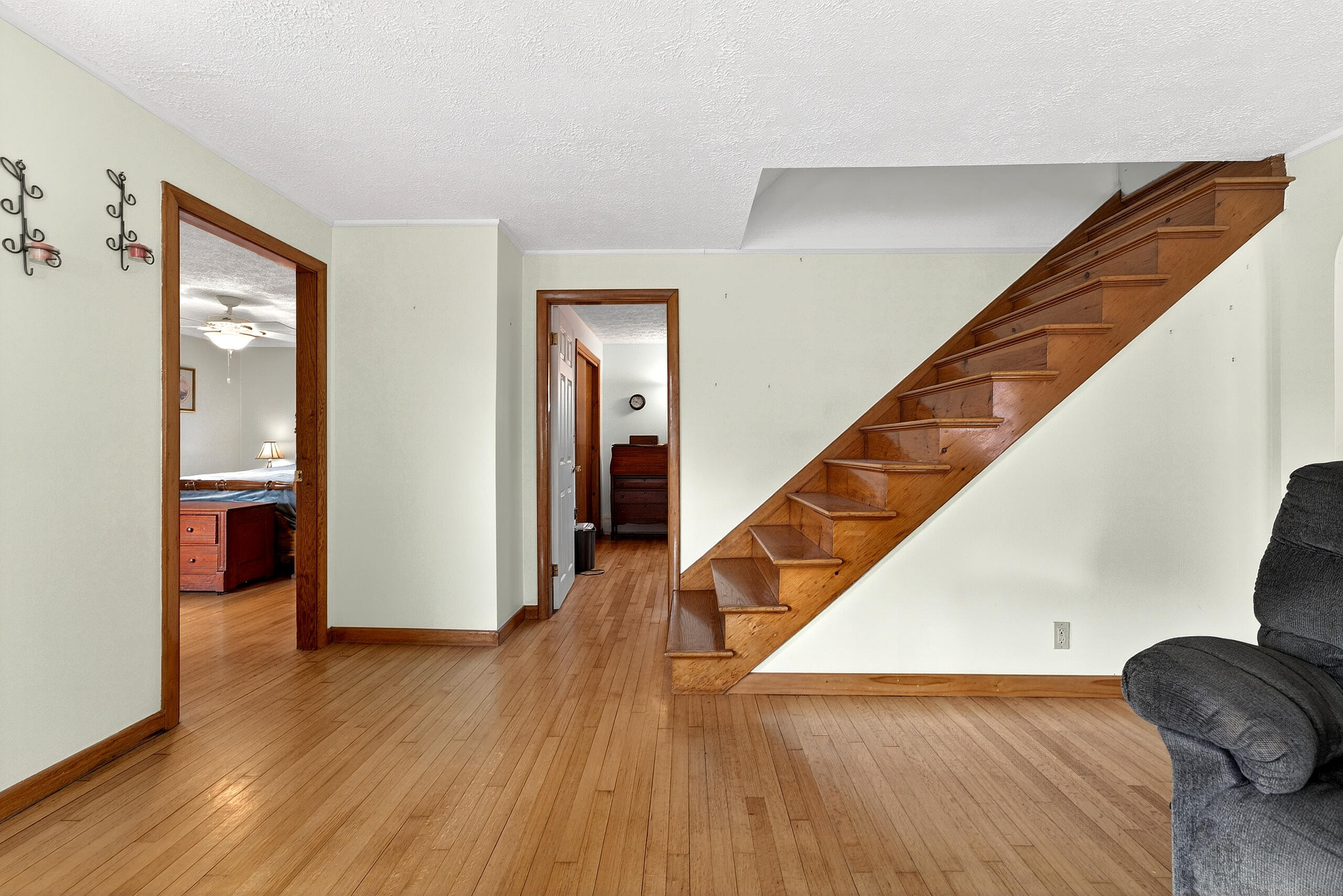 208 Windsor Street Randolph, ME 04346 - Photo 16 of 50 015_DSC00543