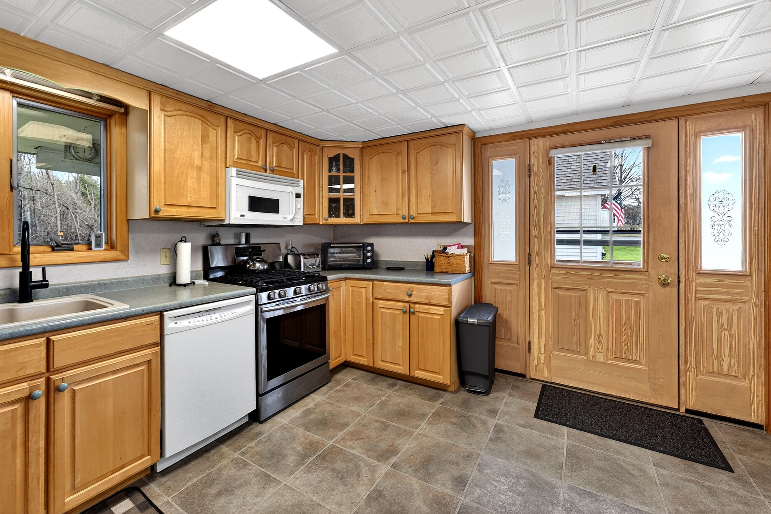 208 Windsor Street Randolph, ME 04346 - Photo 7 of 50 006_DSC00512