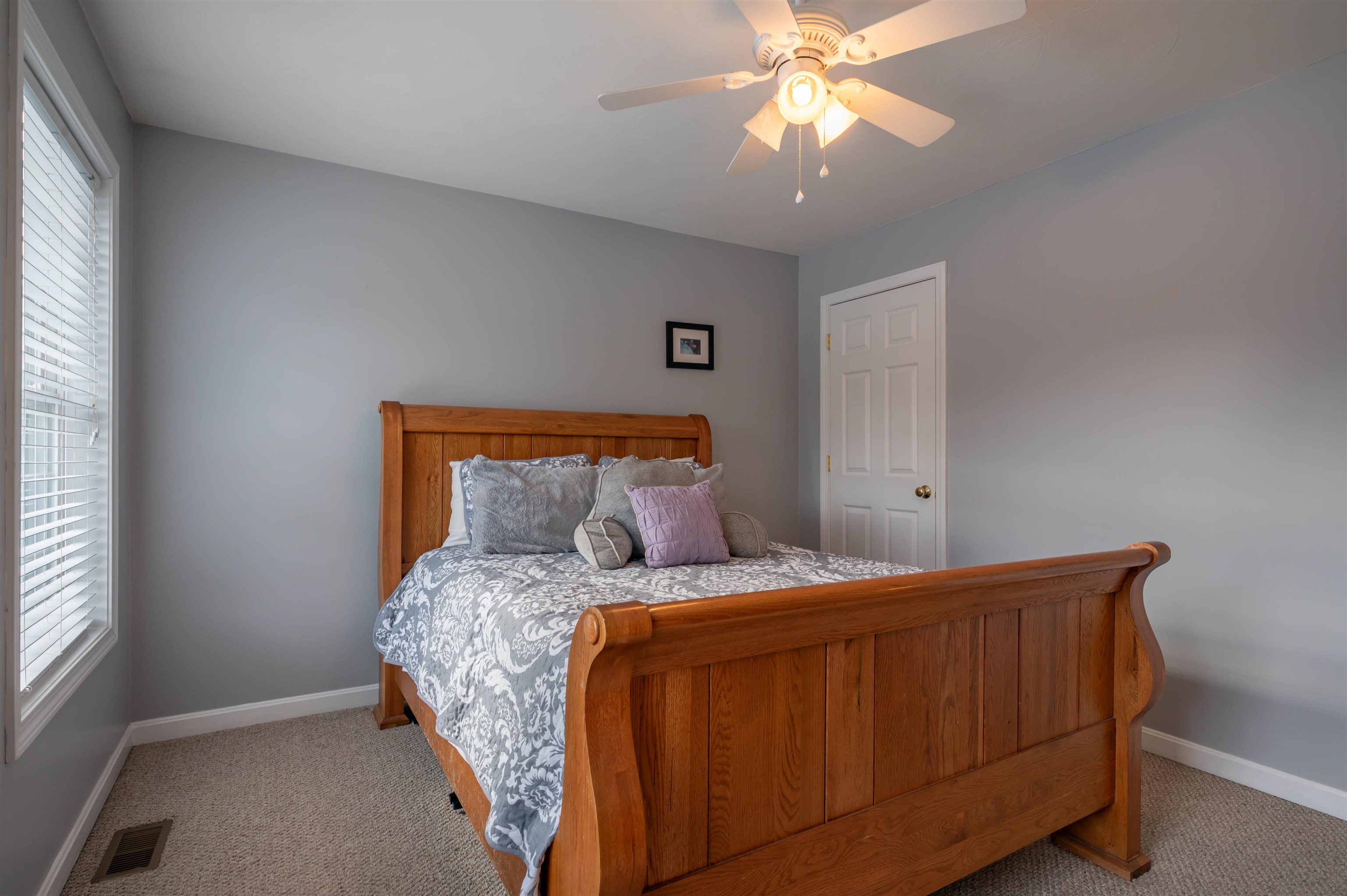 43 Lampton Drive Derry, NH 03038 - Photo 26 of 43