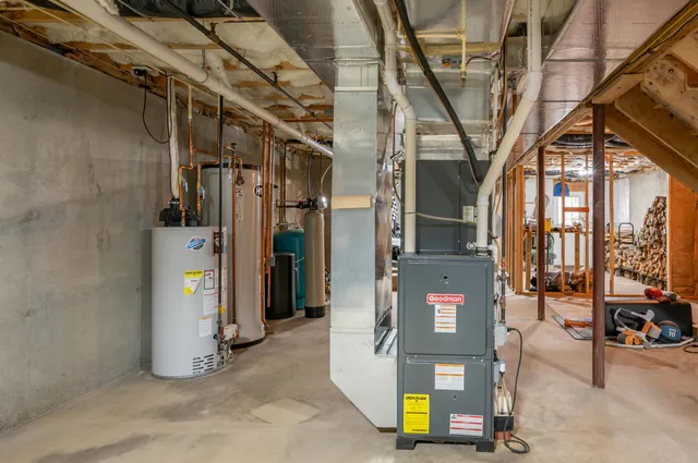 $1,150,000 | 43 Lampton Drive, Derry, NH 03038