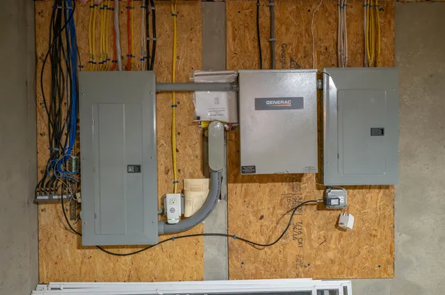 $1,150,000 | 43 Lampton Drive, Derry, NH 03038