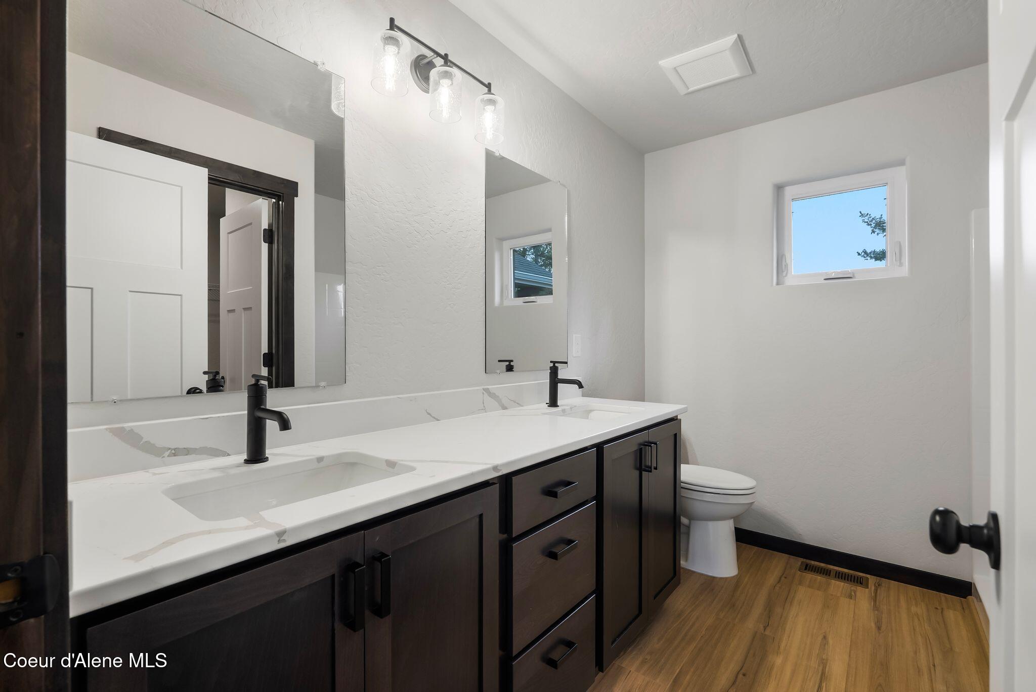 9490 Sunnyside Road Sandpoint, ID 83864 - Photo 16 of 44 28_DSC07909