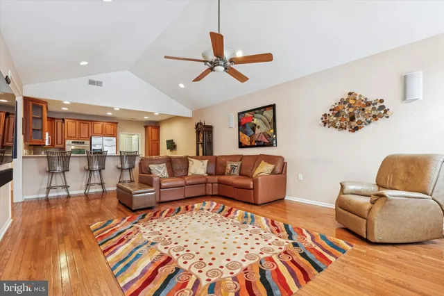 $774,900 | 189 Villa Drive, Warminster, PA 18974