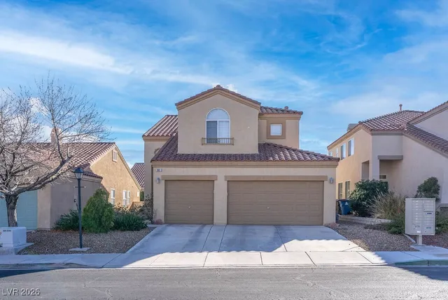 $2,250 | 9001 Rusty Rifle Avenue, Las Vegas, NV 89143