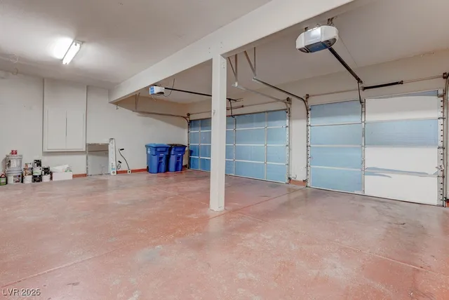 $2,250 | 9001 Rusty Rifle Avenue, Las Vegas, NV 89143