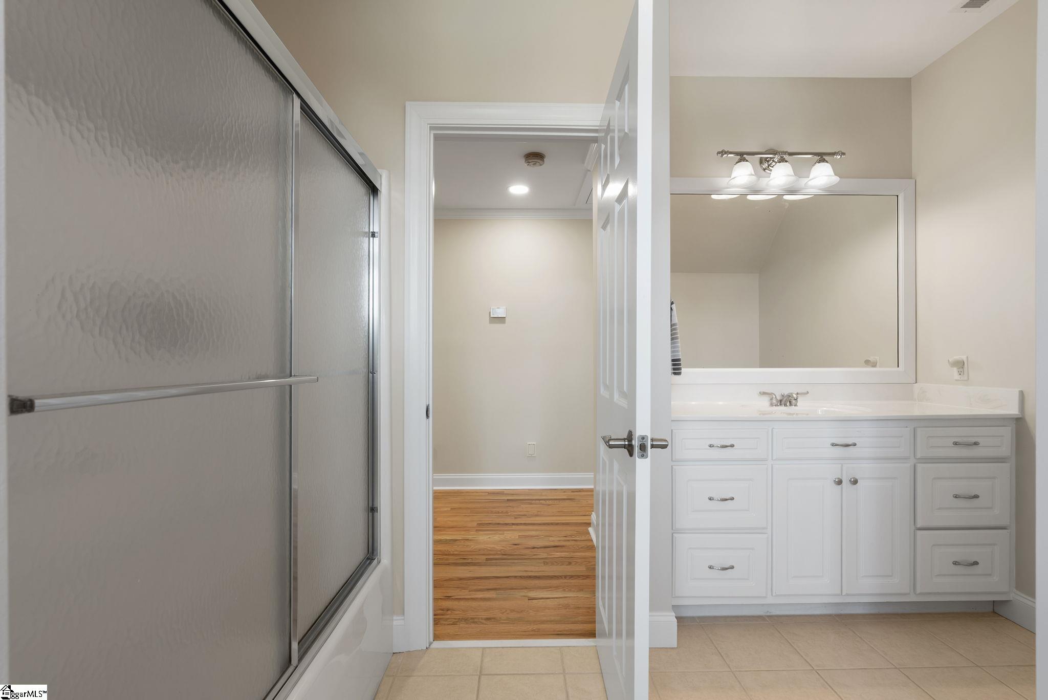 950 Hamlin Road Easley, SC 29642 - Photo 31 of 48