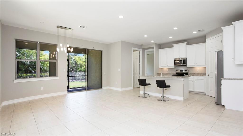 16440 Aberdeen Way Naples, FL 34110 - Photo 8 of 37 Gallery Image 8